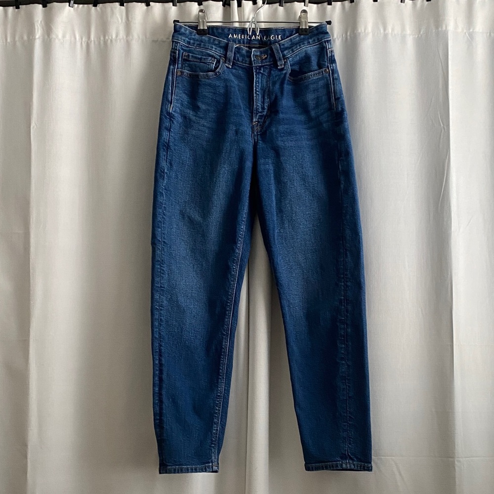 American Eagle Mom Jeans